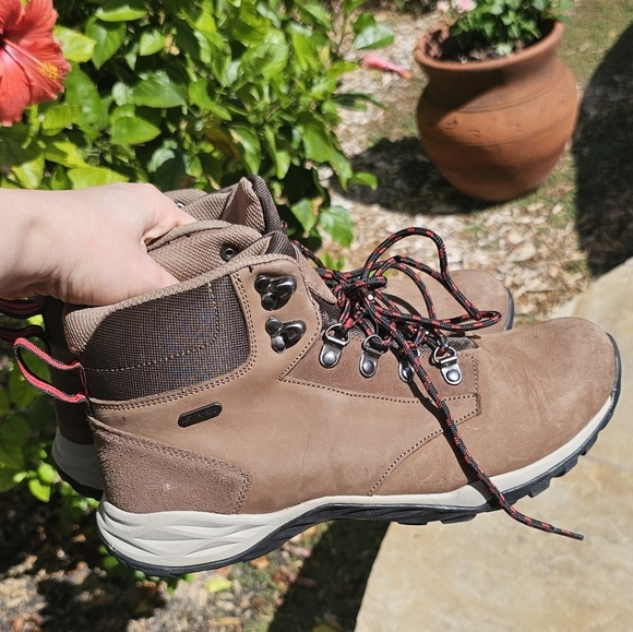 Magellan Outdoors Men´s Rockvale Waterproof Hiking...